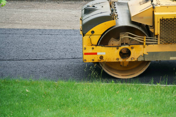 Best Commercial Driveway Paving in Hyde Park, UT